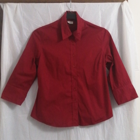 DEEP DARK RED WOMEN'S BUTTON DOWN  SHIRT WITH 3/4 SLEEVE - Picture 2 of 4